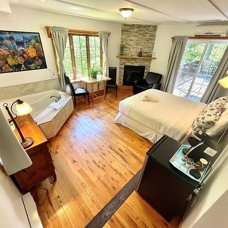 Auberge Spa&Beaux Reves Sainte-Adèle Extérieur photo